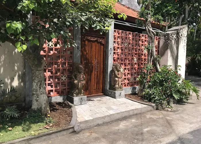 Akatara Hotel