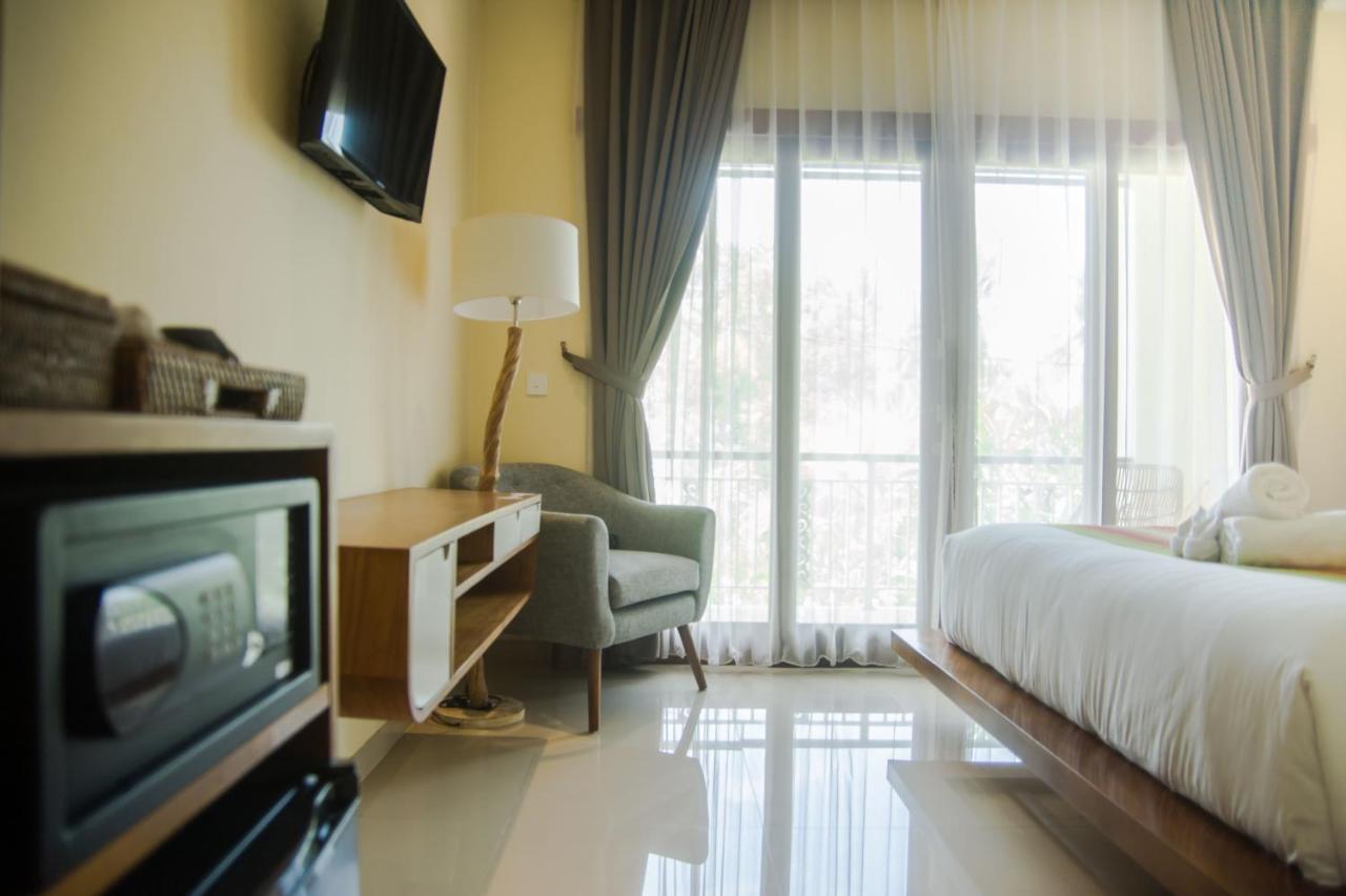 Akatara Hotel Toyapakeh