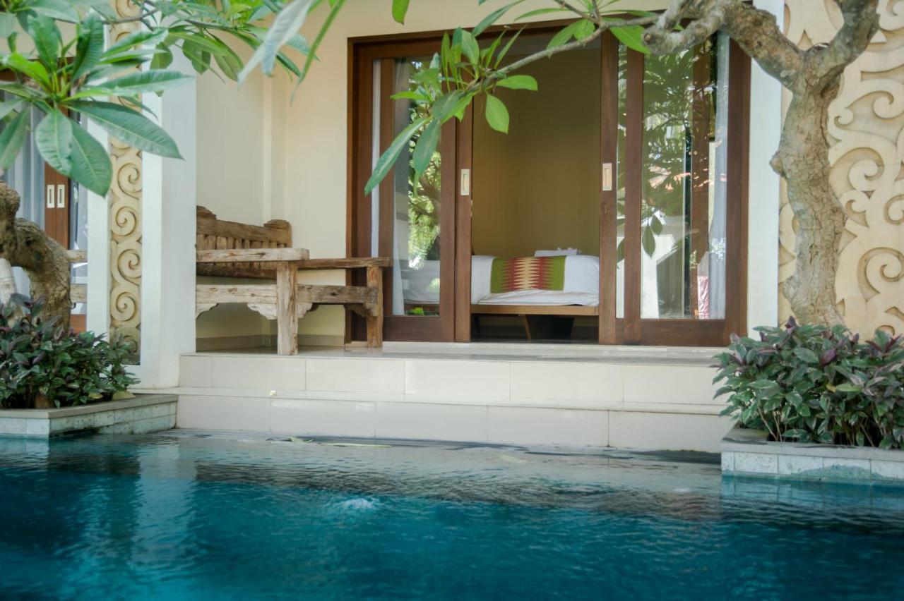 Hotel Akatara 3*