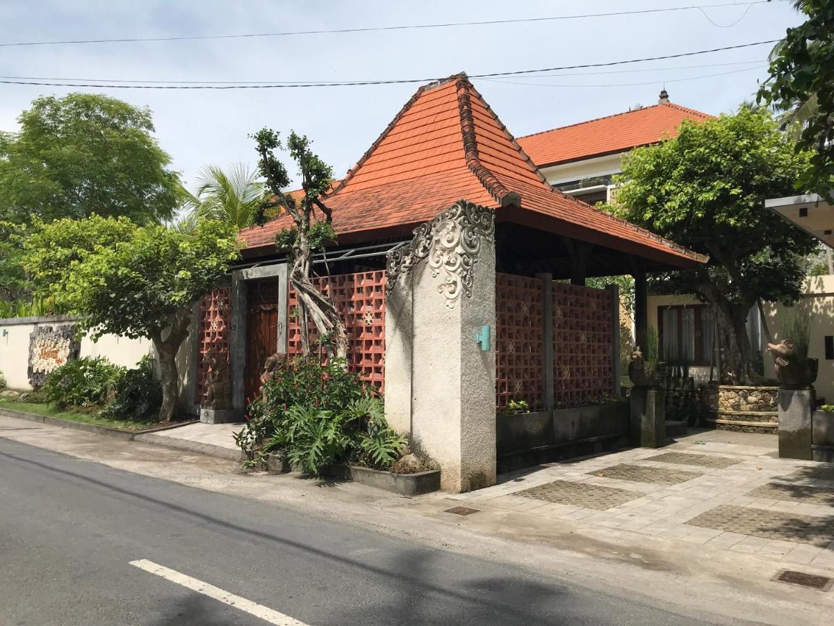 Hotel Akatara